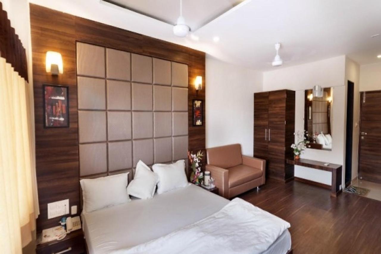 1 Bedroom Guest House In Jashoda Nagar, Ahmedabad Ахмедабад Экстерьер фото